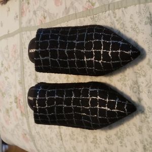 Womans clogs